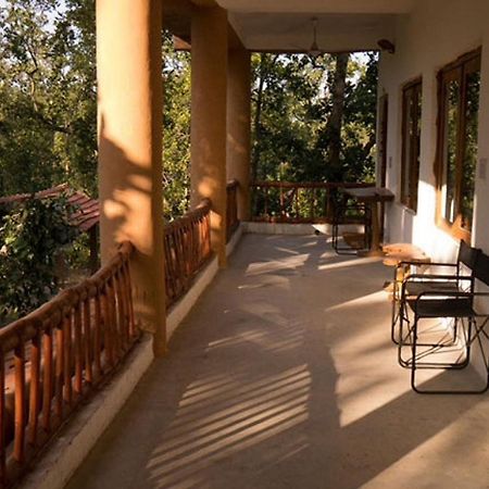 Emerald Tiger Retreat Tala  Exterior photo